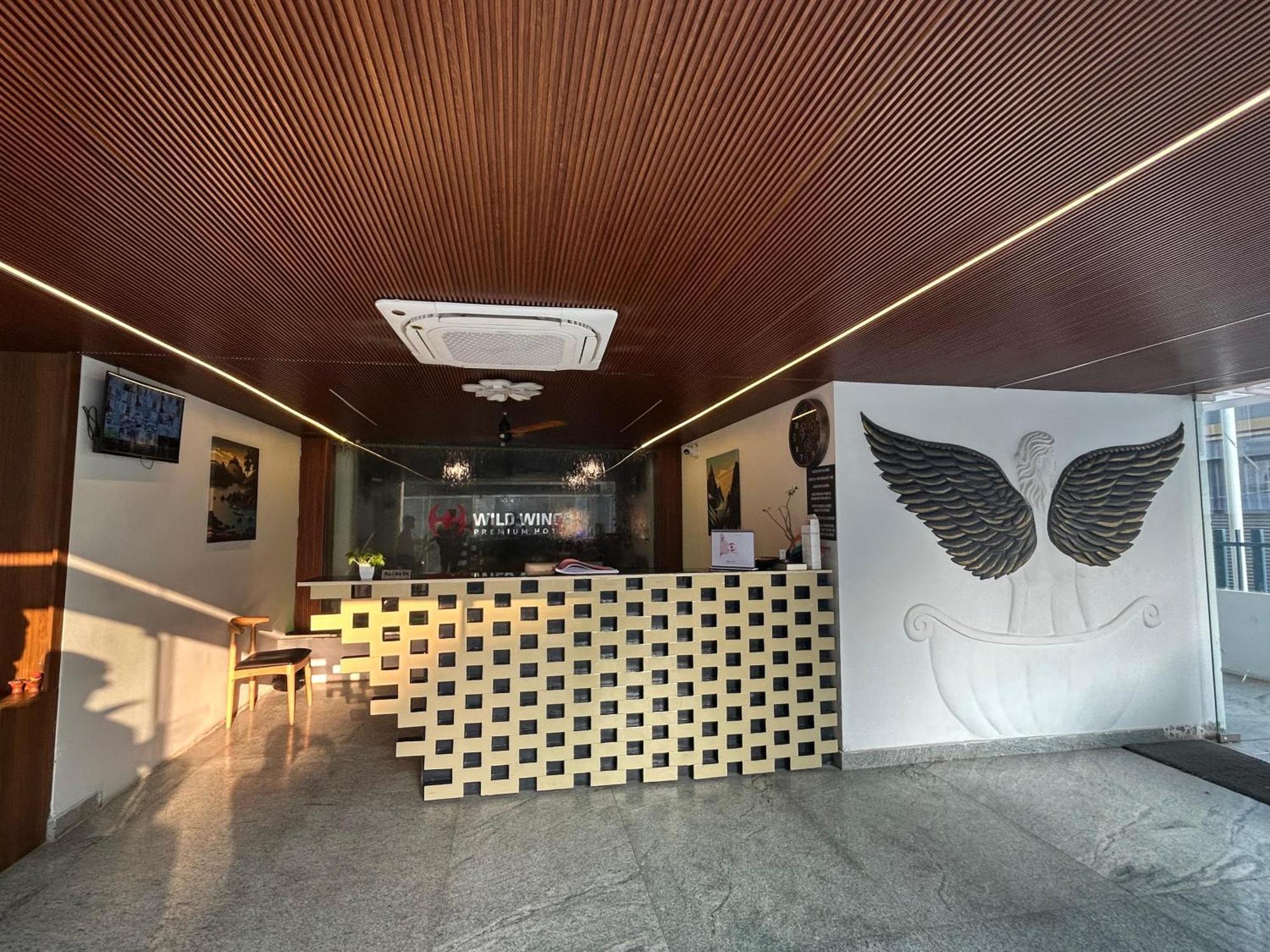 Wild Wings Premium Hotel ハイデラバード エクステリア 写真